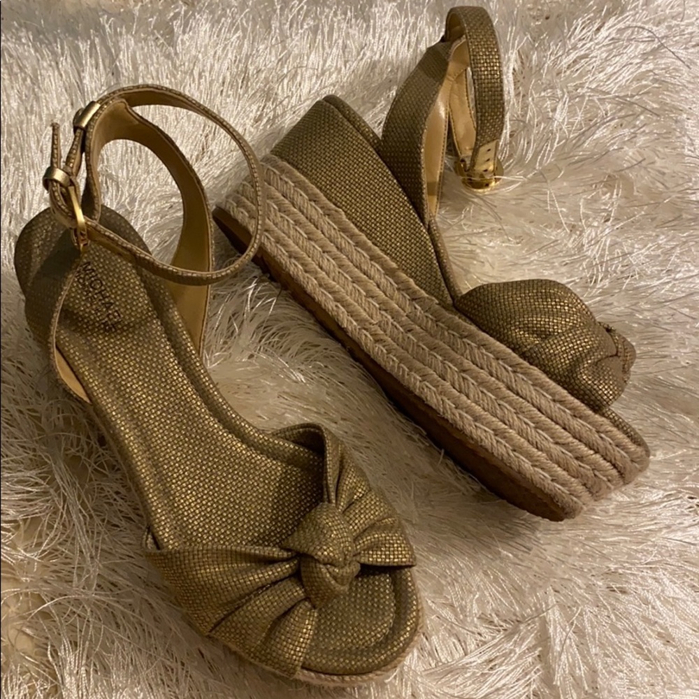 Michael Kors Gold Platforms 7.5
